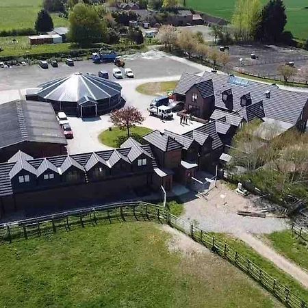 Appaloosa Suite With Amazing Views Of Stud Farm. Driffield Екстериор снимка